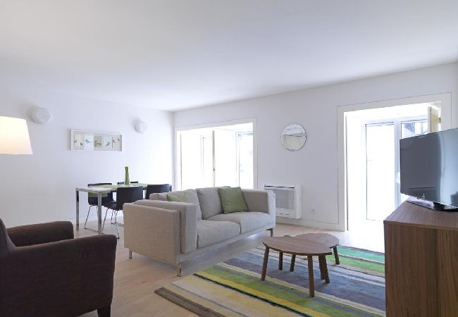 Apartamento em Lisboa - FLH Saldanha Luxurious Flat for Two Apartamento em Lisboa - FLH Saldanha Luxurious Flat for Two