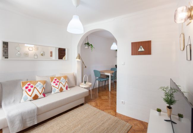 Apartamento em Lisboa - FLH Typical Alfama Apartment