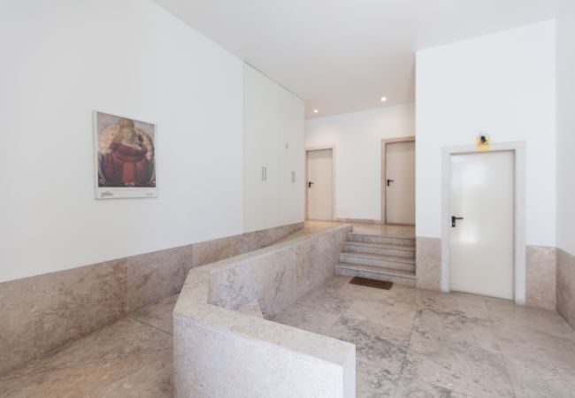Apartamento em Lisboa - FLH Liberdade Spacious Apartment with Parking Apartamento em Lisboa - FLH Liberdade Spacious Apartment with Parking