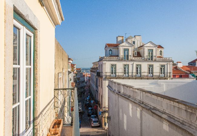 Apartamento em Lisboa - FLH Bairro Alto Loft with Sunny Terrace Apartamento em Lisboa - FLH Bairro Alto Loft with Sunny Terrace