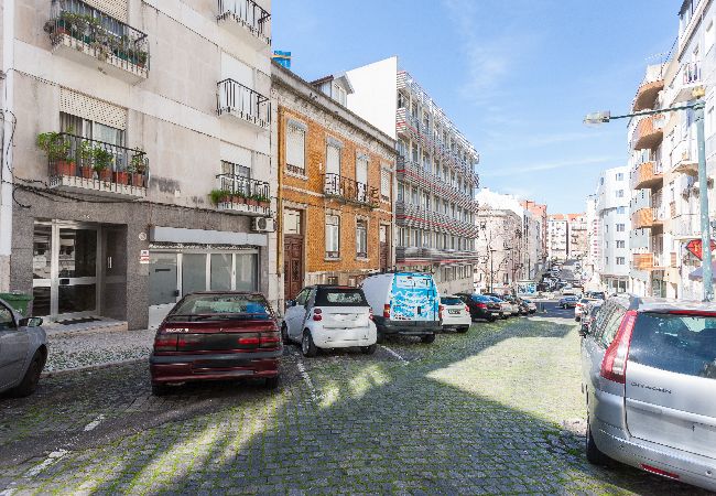 Apartamento em Lisboa - FLH Marquês Bright Apartment Apartamento em Lisboa - FLH Marquês Bright Apartment