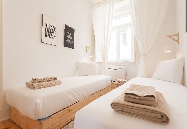 Apartamento em Lisboa - FLH Bica Modern Flat with View Apartamento em Lisboa - FLH Bica Modern Flat with View