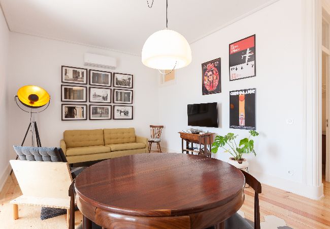 Apartamento em Lisboa - FLH Bica Modern Flat with View Apartamento em Lisboa - FLH Bica Modern Flat with View