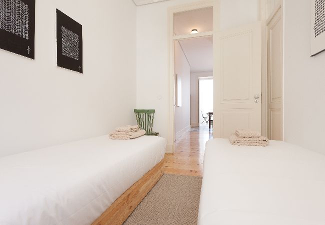 Apartamento em Lisboa - FLH Bica Modern Flat with View Apartamento em Lisboa - FLH Bica Modern Flat with View