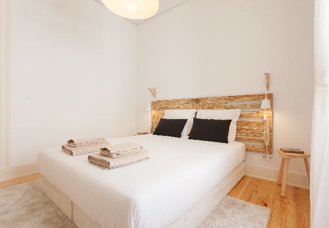 Apartamento em Lisboa - FLH Bica Modern Flat with View Apartamento em Lisboa - FLH Bica Modern Flat with View