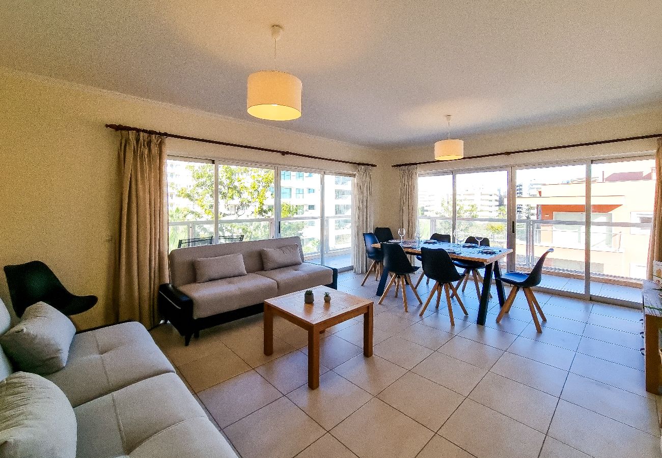Apartamento em Portimão - FLH Praia da Rocha Spacious Flat Apartamento em Portimão - FLH Praia da Rocha Spacious Flat