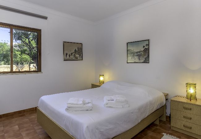 Casa em Porches - FLH Gaivotas Cozy House Casa em Porches - FLH Gaivotas Cozy House