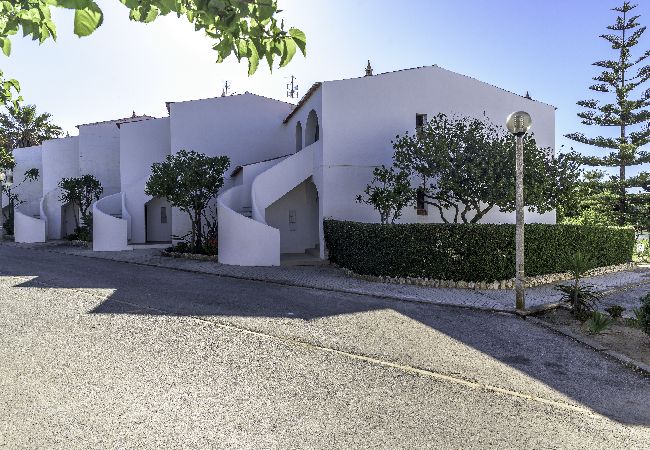 Casa em Porches - FLH Gaivotas Cozy House Casa em Porches - FLH Gaivotas Cozy House