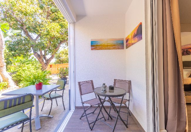 Apartamento em Funchal - FLH Quintinha Rocha – Jimmy’s Garden Apartment Apartamento em Funchal - FLH Quintinha Rocha – Jimmy’s Garden Apartment