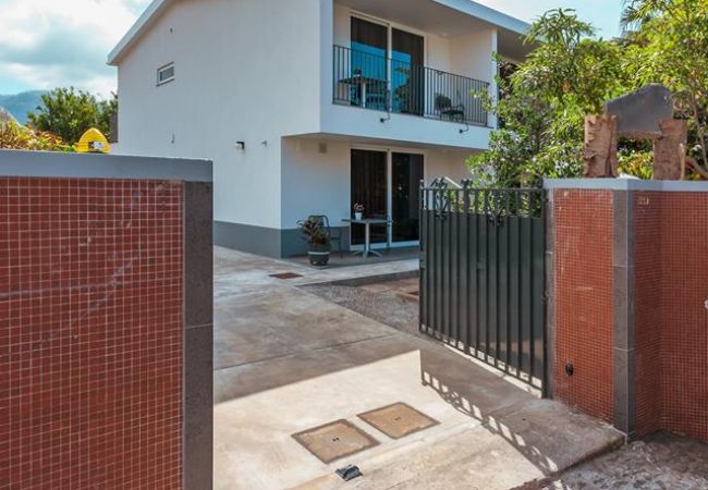 Apartamento em Funchal - FLH Quintinha Rocha – Jimmy’s Garden Apartment Apartamento em Funchal - FLH Quintinha Rocha – Jimmy’s Garden Apartment