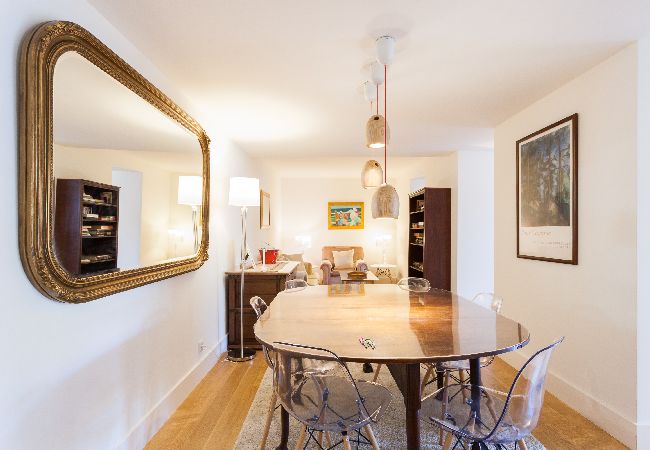 Apartamento em Lisboa - FLH Príncipe Real Apartment with Terrace and View Apartamento em Lisboa - FLH Príncipe Real Apartment with Terrace and View