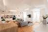 Apartamento em Lisboa - FLH Chiado Bright Apartment