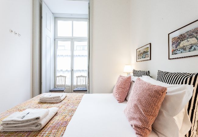 Apartamento em Lisboa - FLH Bacalhoeiros Charming Place Apartamento em Lisboa - FLH Bacalhoeiros Charming Place