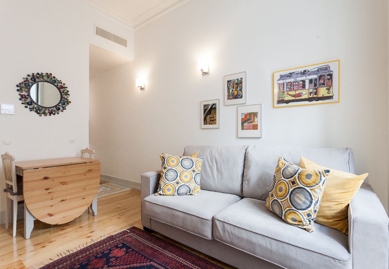 Apartamento em Lisboa - FLH Bacalhoeiros Charming Place Apartamento em Lisboa - FLH Bacalhoeiros Charming Place