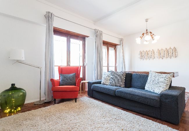 Apartamento em Lisbon - Alcântara Spacious Flat