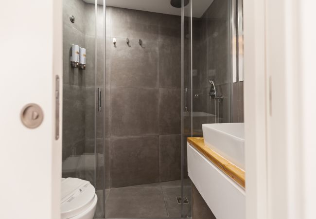 Apartamento em Lisboa - FLH Graça Lovely Apartment III Apartamento em Lisboa - FLH Graça Lovely Apartment III