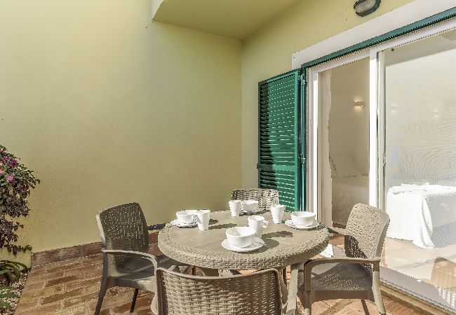 Apartamento em Lagos - FLH Praia da Luz Apartment with Pool Apartamento em Lagos - FLH Praia da Luz Apartment with Pool