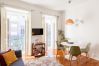 Apartamento em Lisboa - FLH The Poet Apartment near Saldanha