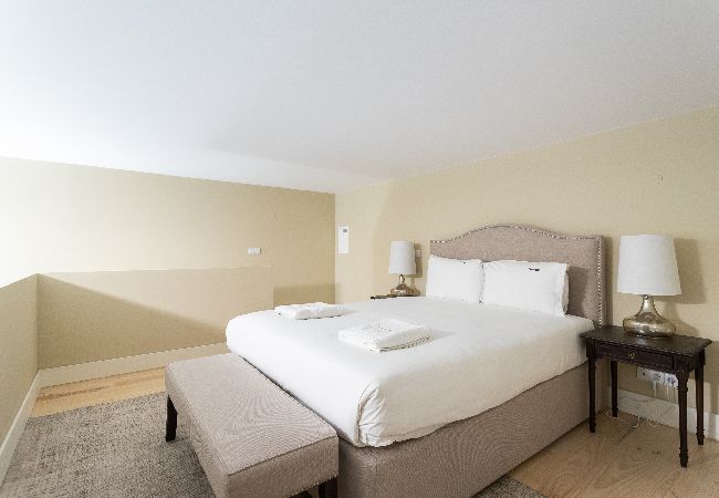 Apartamento em Lisboa - FLH Cais Sodré Trendy Duplex Apartamento em Lisboa - FLH Cais Sodré Trendy Duplex