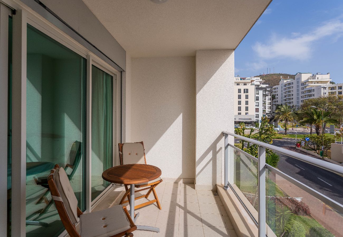 Apartamento em Funchal - FLH Funchal Balcony Apartment with Sea View Apartamento em Funchal - FLH Funchal Balcony Apartment with Sea View
