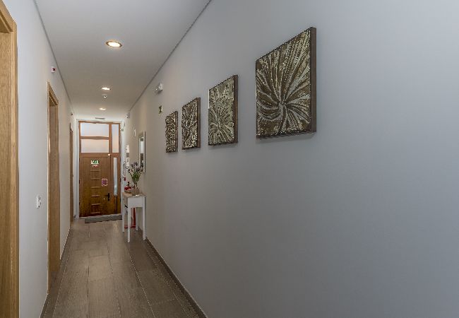 Casa em Faro - FLH Faro Central House with Terrace Casa em Faro - FLH Faro Central House with Terrace