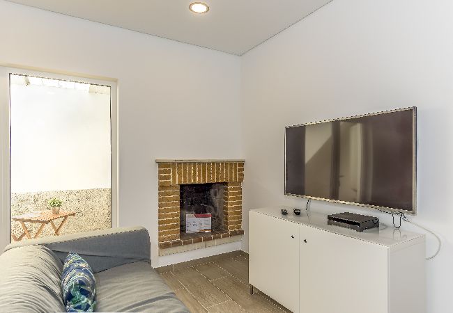 Casa em Faro - FLH Faro Central House with Terrace Casa em Faro - FLH Faro Central House with Terrace