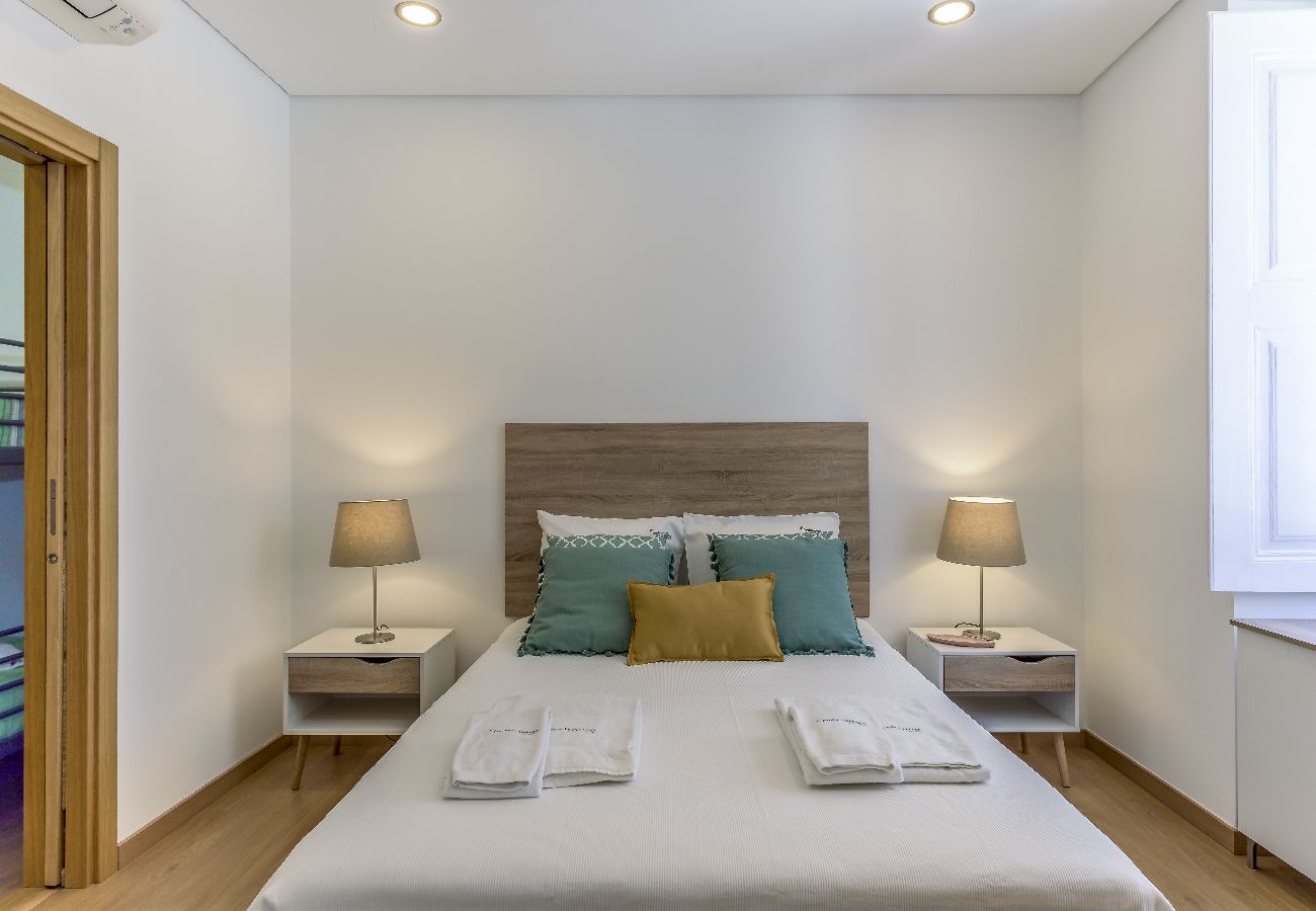 Casa em Faro - FLH Faro Central House with Terrace Casa em Faro - FLH Faro Central House with Terrace