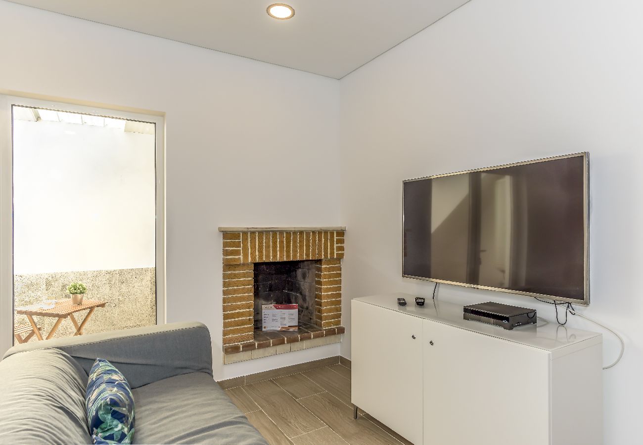 Casa em Faro - FLH Faro Central House with Terrace Casa em Faro - FLH Faro Central House with Terrace