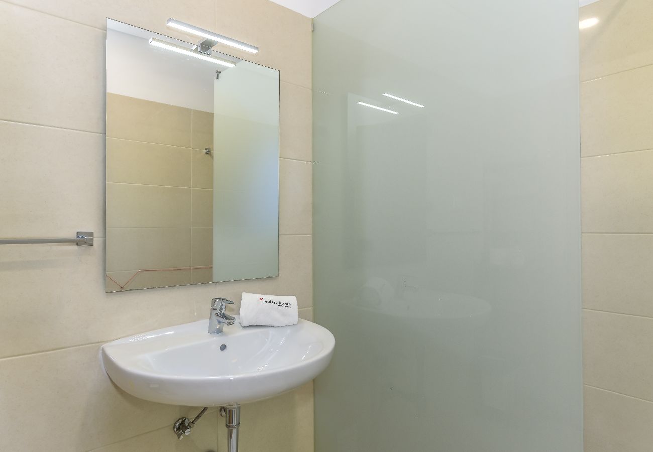 Casa em Faro - FLH Faro Central House with Terrace Casa em Faro - FLH Faro Central House with Terrace