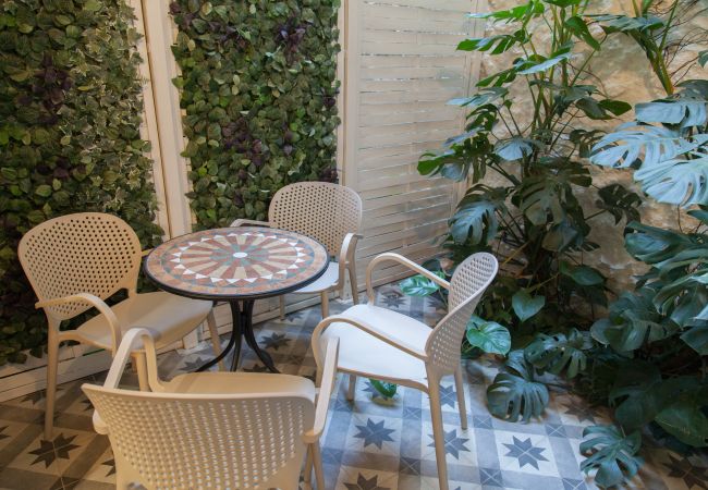 Apartamento em Lisboa - FLH Lapa Design Apartment with Terrace Apartamento em Lisboa - FLH Lapa Design Apartment with Terrace