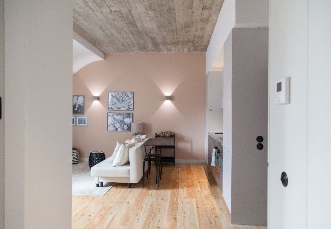 Apartamento em Lisboa - FLH Intendente Charming Flat Apartamento em Lisboa - FLH Intendente Charming Flat