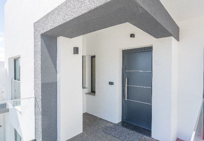 Apartamento em Santa Cruz - FLH Fantastic Ocean View with Balcony Apartamento em Santa Cruz - FLH Fantastic Ocean View with Balcony