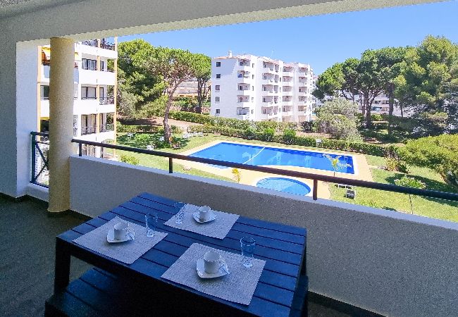 Apartamento em Vilamoura - FLH Vilamoura Summer Flat with Pool Apartamento em Vilamoura - FLH Vilamoura Summer Flat with Pool