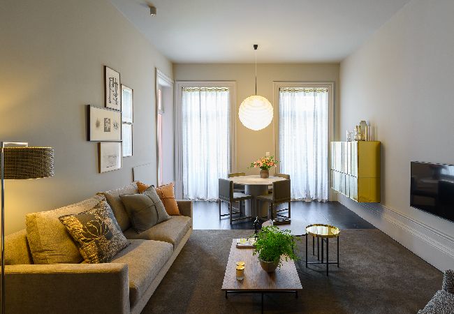 Apartamento em Porto - FLH ESQVTA Luxury Housing