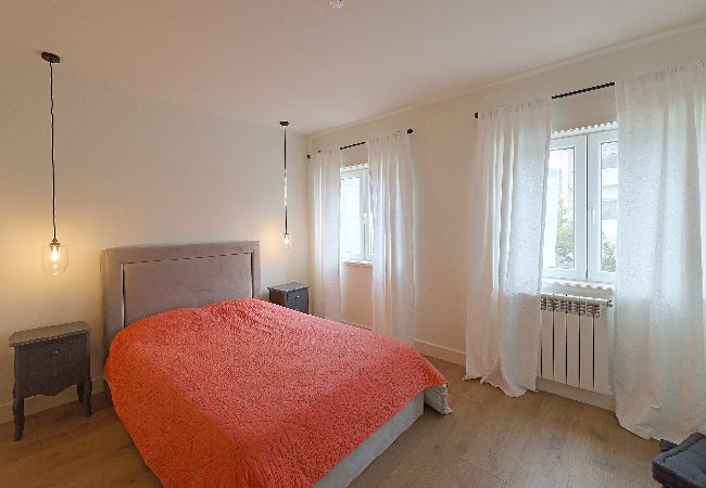 Apartamento em Porto - FLH Serralves House with Garden Apartamento em Porto - FLH Serralves House with Garden