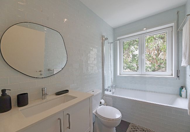 Apartamento em Porto - FLH Serralves House with Garden Apartamento em Porto - FLH Serralves House with Garden