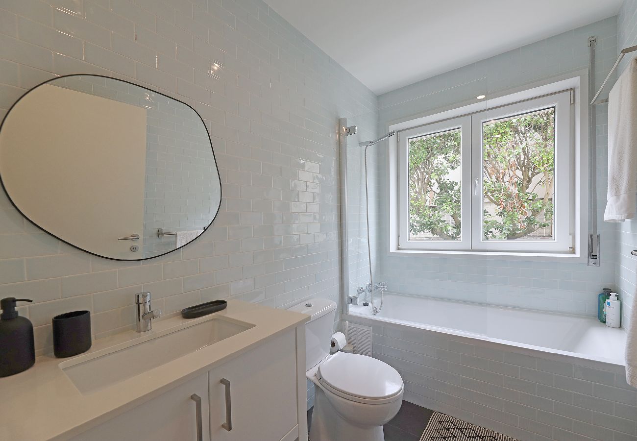 Apartamento em Porto - FLH Serralves House with Garden Apartamento em Porto - FLH Serralves House with Garden