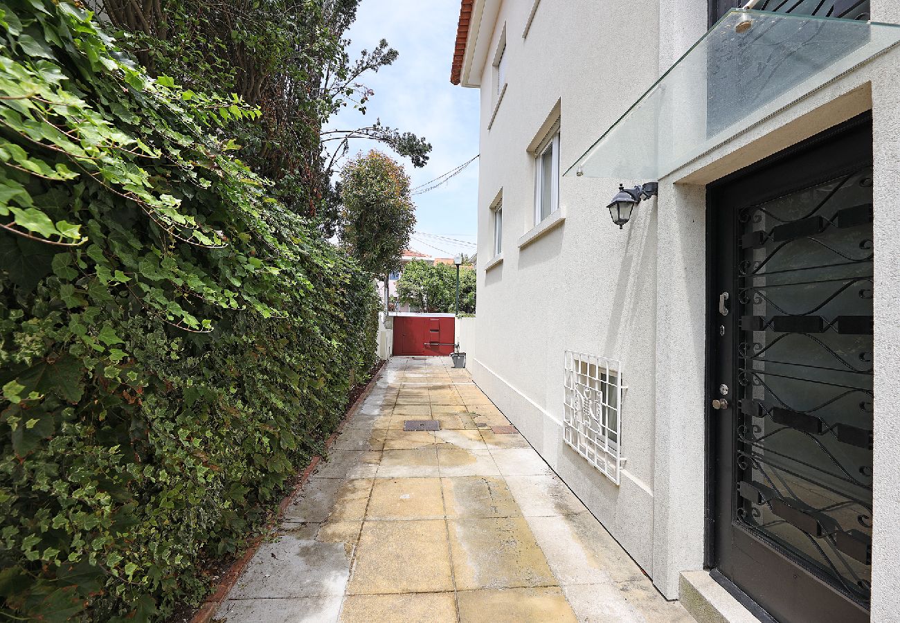 Apartamento em Porto - FLH Serralves House with Garden Apartamento em Porto - FLH Serralves House with Garden