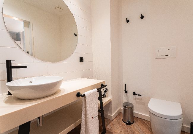 Apartamento em Funchal - FLH Viola Market Flat V Apartamento em Funchal - FLH Viola Market Flat V