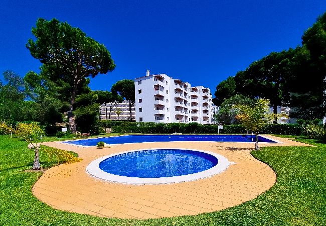 Apartamento em Vilamoura - FLH Vilamoura Balcony with Pool Apartamento em Vilamoura - FLH Vilamoura Balcony with Pool