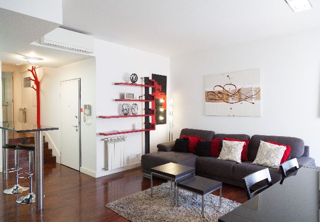 Apartamento em Lisboa - FLH Chiado Artsy Duplex