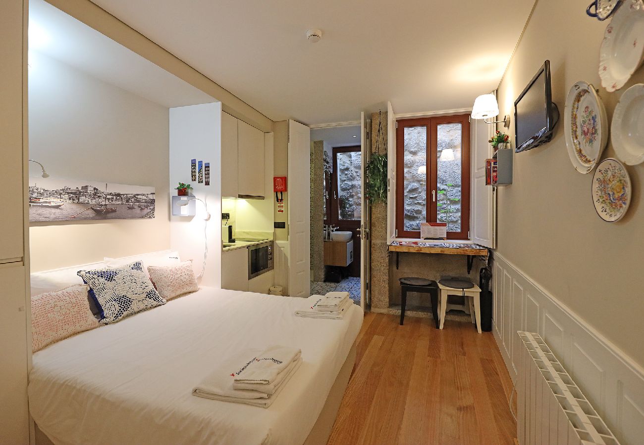 Estúdio em Porto - FLH Porto Ribeira Typical Studio