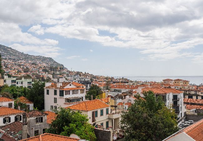 Estúdio em Funchal - FLH Funchal Studio with Balcony Estúdio em Funchal - FLH Funchal Studio with Balcony