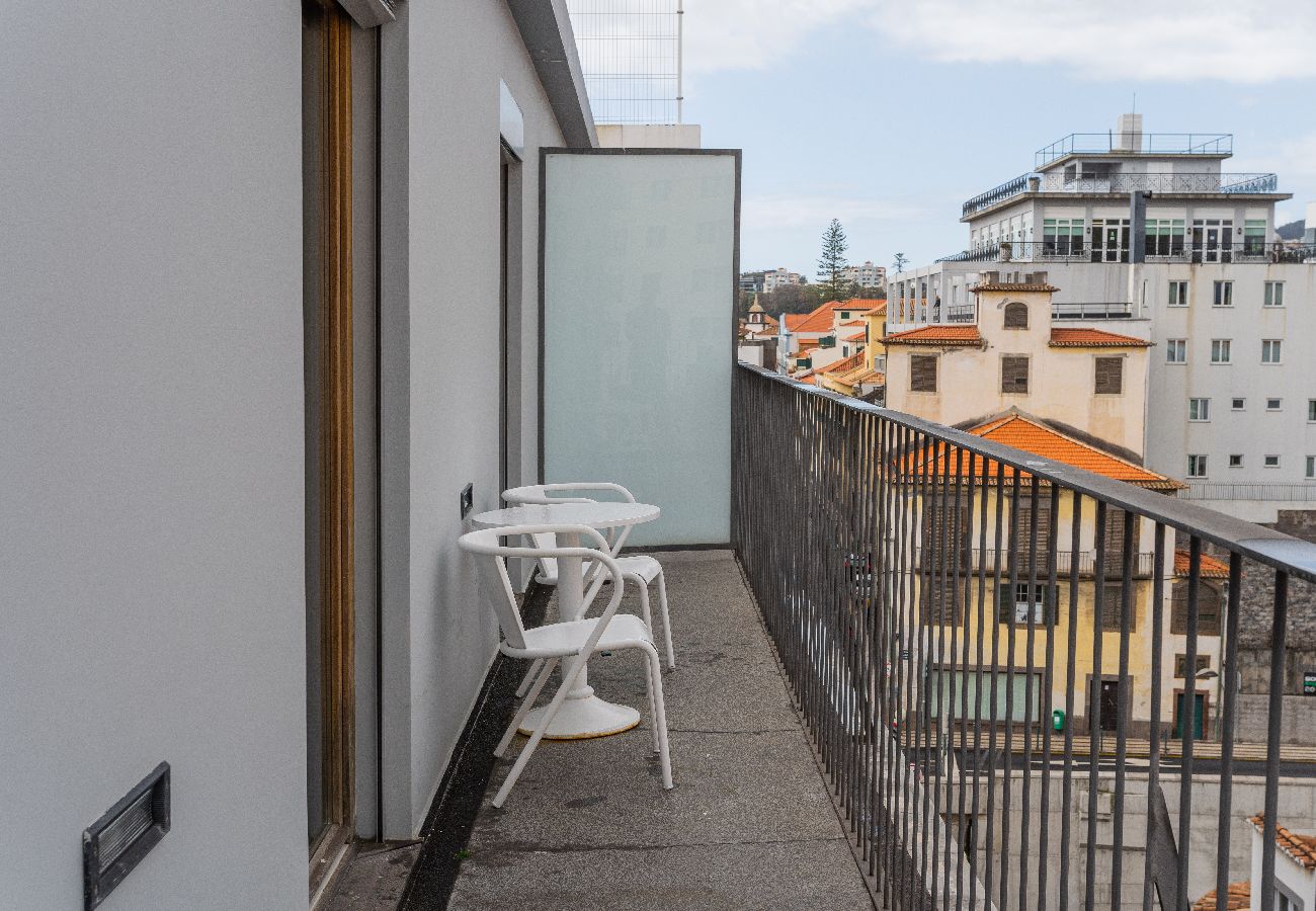 Estúdio em Funchal - FLH Funchal Studio with Balcony Estúdio em Funchal - FLH Funchal Studio with Balcony