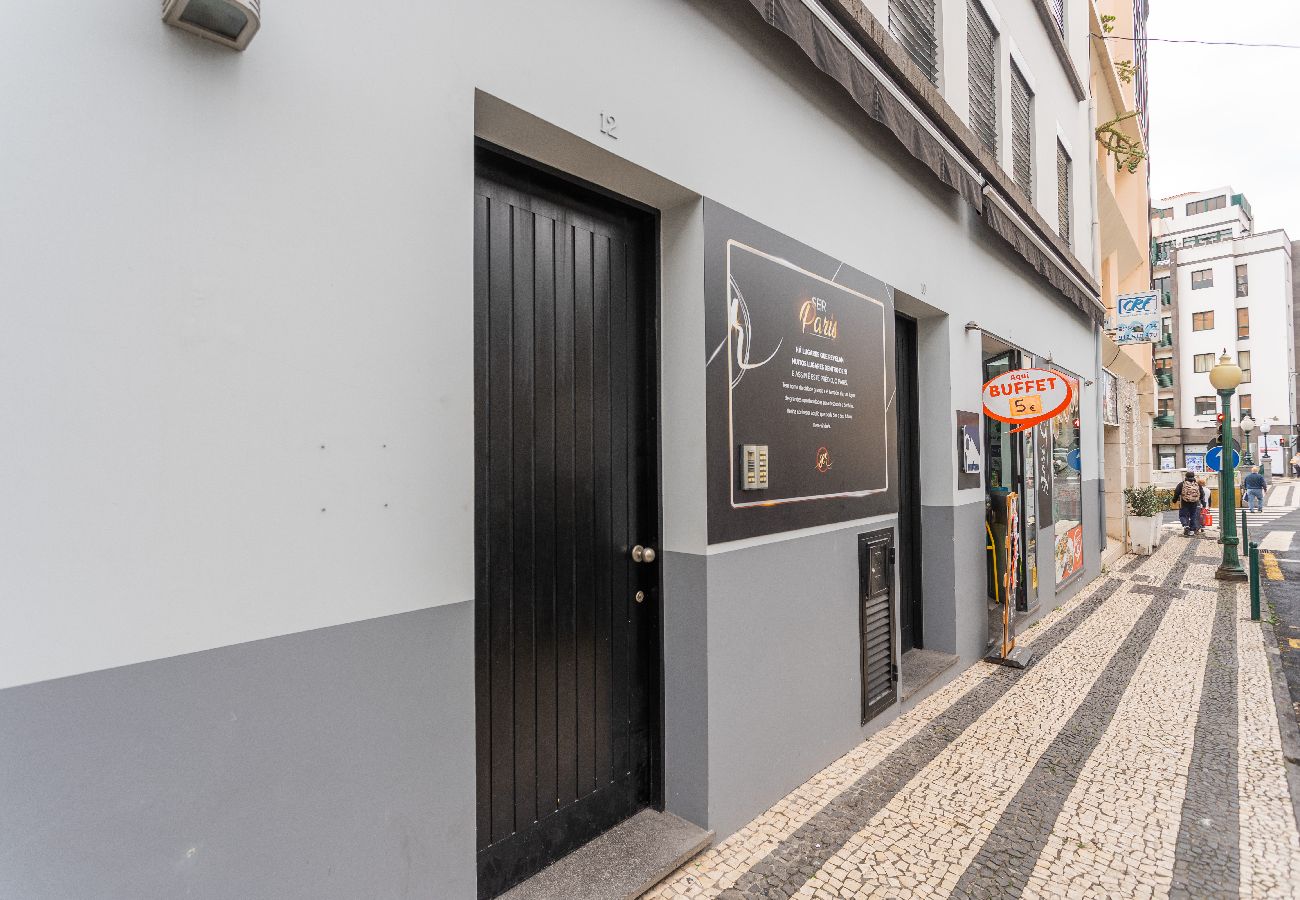Estúdio em Funchal - FLH Funchal Studio with Balcony Estúdio em Funchal - FLH Funchal Studio with Balcony
