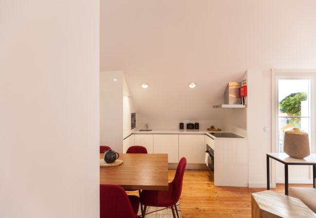 Apartamento em Lisboa - FLH Portas do Sol Duplex with Terrace Apartamento em Lisboa - FLH Portas do Sol Duplex with Terrace