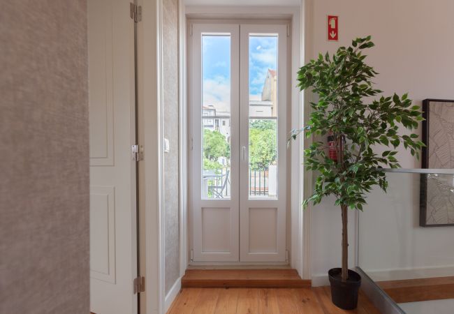 Apartamento em Lisboa - FLH Portas do Sol Duplex with Terrace Apartamento em Lisboa - FLH Portas do Sol Duplex with Terrace