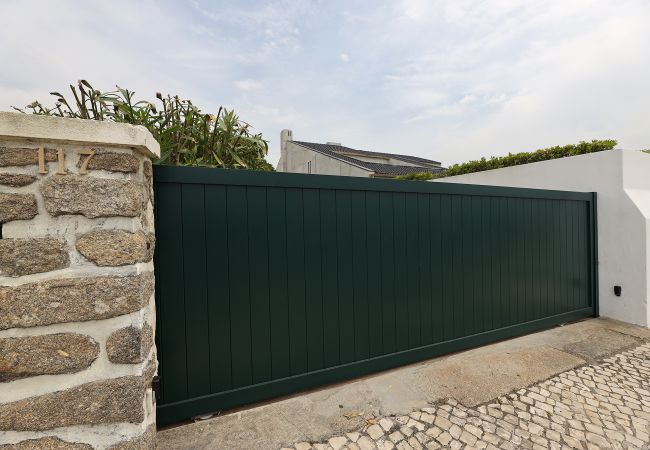 Casa em Vila Nova de Gaia - FLH Porto Golf & Beach front House with Pool Casa em Vila Nova de Gaia - FLH Porto Golf & Beach front House with Pool