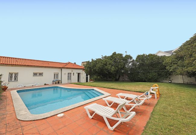 Casa em Vila Nova de Gaia - FLH Porto Golf & Beach front House with Pool Casa em Vila Nova de Gaia - FLH Porto Golf & Beach front House with Pool