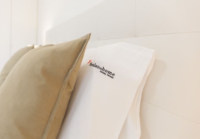 Apartamento em Lisboa - FLH Praça Comércio Artistic Flat with Balcony Apartamento em Lisboa - FLH Praça Comércio Artistic Flat with Balcony